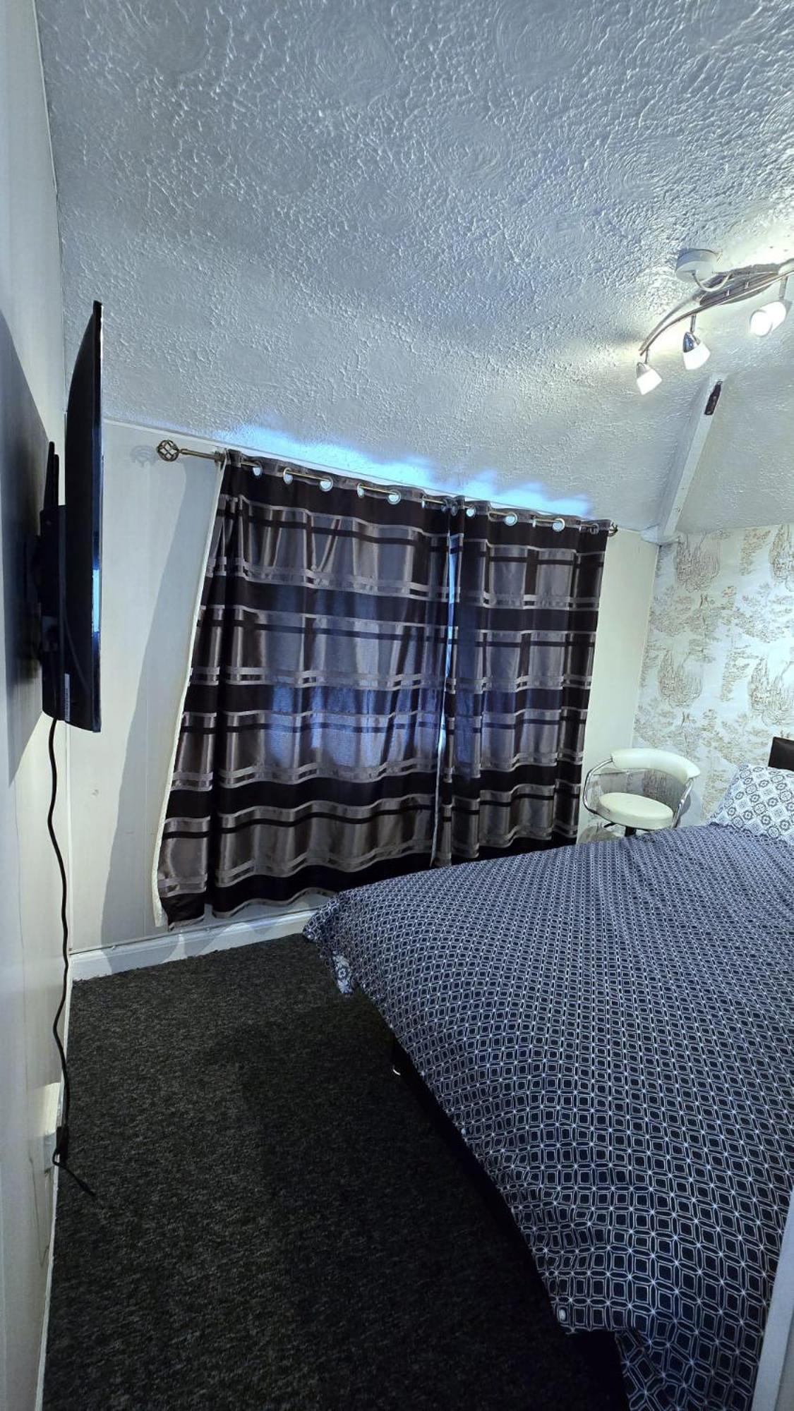 Ritchie Guest House Wigan Eksteriør billede